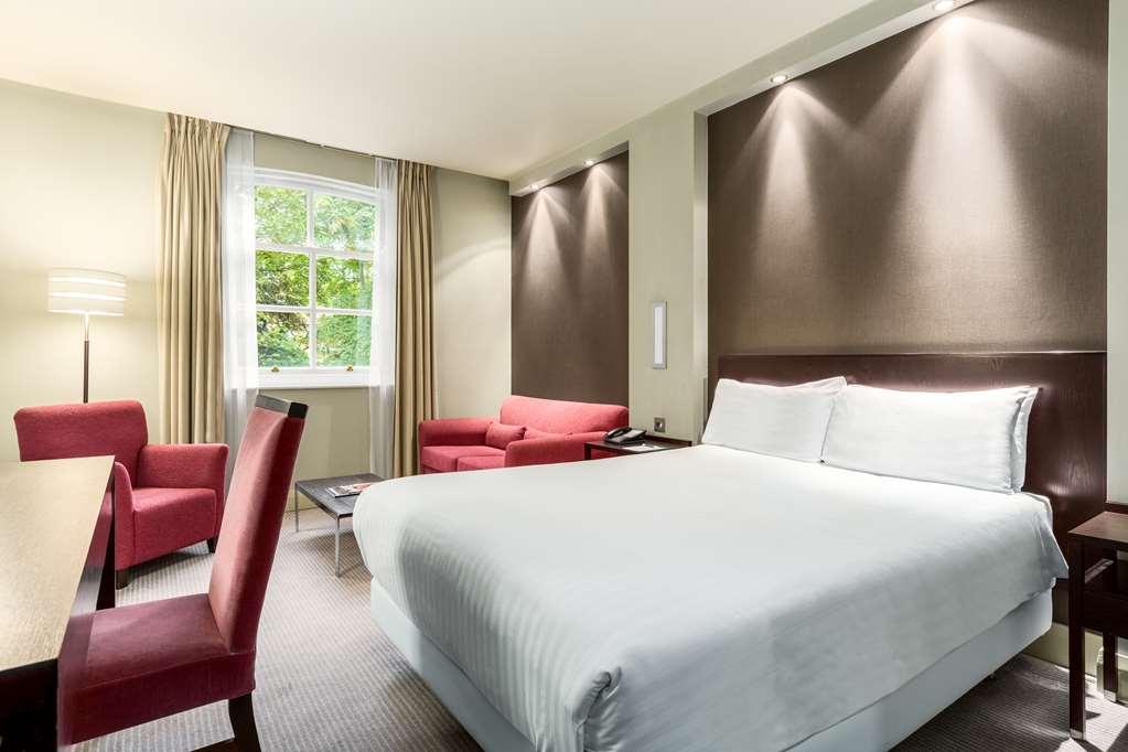 Hotel Nh London Kensington Pokój zdjęcie